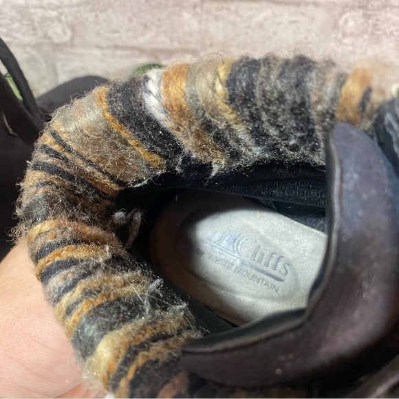 Cliffs by White Mountain Leather Black Fabric Cuffed Boots Women’s 8M - Picture 4 of 8